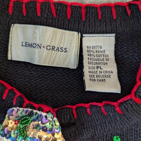 Vintage 90s Sequin Button Christmas Sweater Ugly Christmas Teacher Retro - Picture 12 of 12